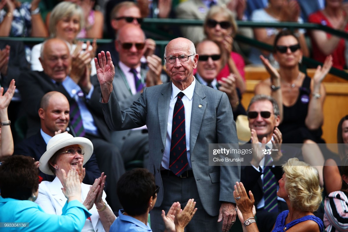 Sir Bobby Charlton: England and Manchester United legend has been diagnosed with&nbsp;dementia